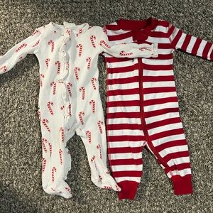 Spearmint love ruffled candy cane.Hanna Andersson red and white footless jammies